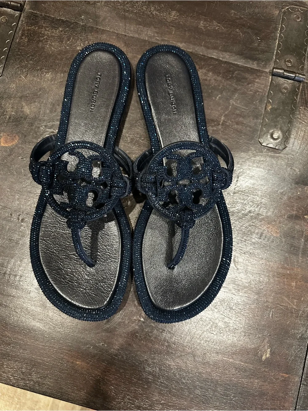Tory Burch Perfect Navy Knotted Crystal Miller  NIB NWT Sz 11